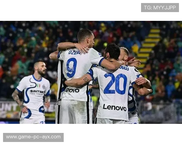 劳塔罗双脚交替推进形成致命一击，国际米兰进攻多点展开