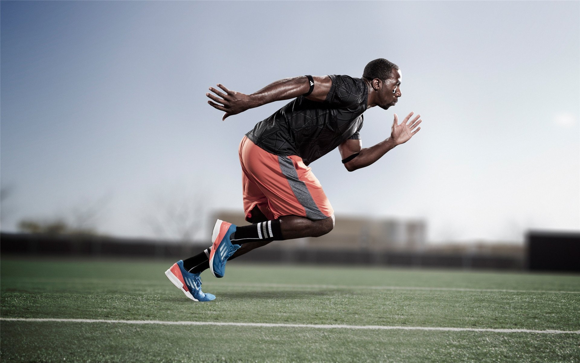 “德甲最后冲刺，争冠球队状态火热”，德甲榜首大战