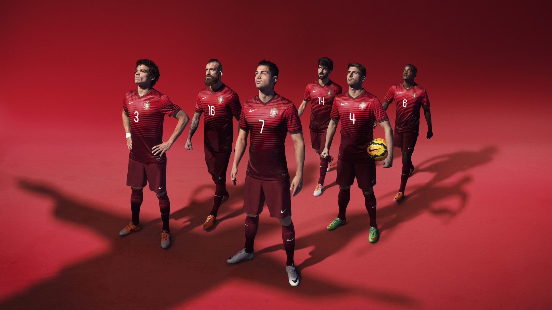 “环球巡回：五大洲极限赛段大盘点”